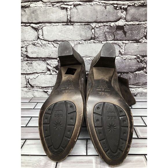 N.D.C. Made by Hand Brown Suede Leather Heel Ankle Boots Shoes Women Sz 39EU/8.5 - Picture 15 of 16